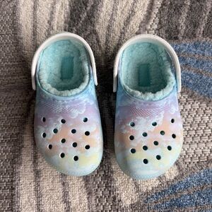 Crocs Toddler & Kids Classic Lined Pastel Tie Dye Rainbow Clog Sandals Size c10
